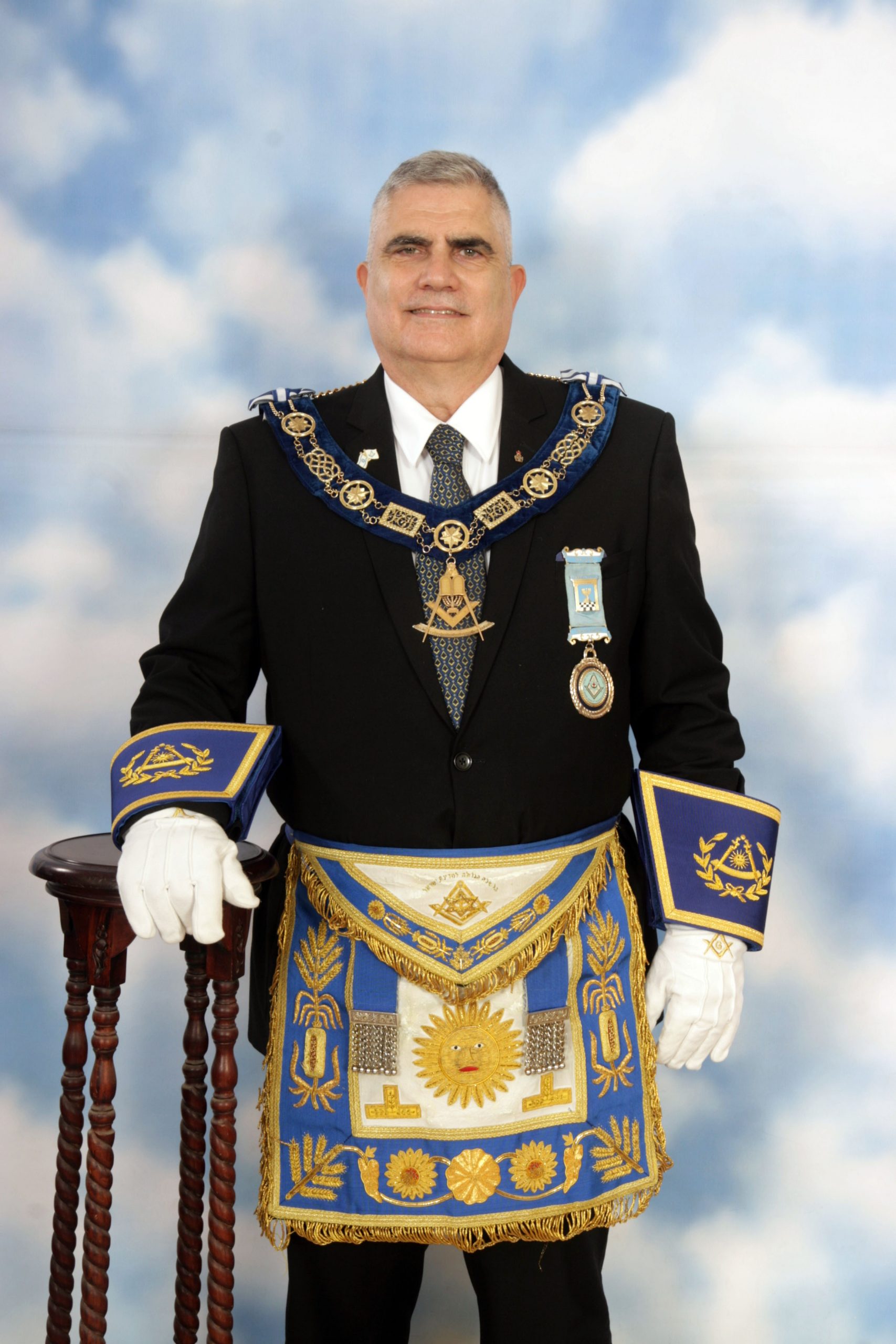 Grand Master  Illinois Freemasonry — Illinois Freemasonry